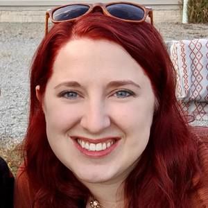 Meet your Posher, Jenna